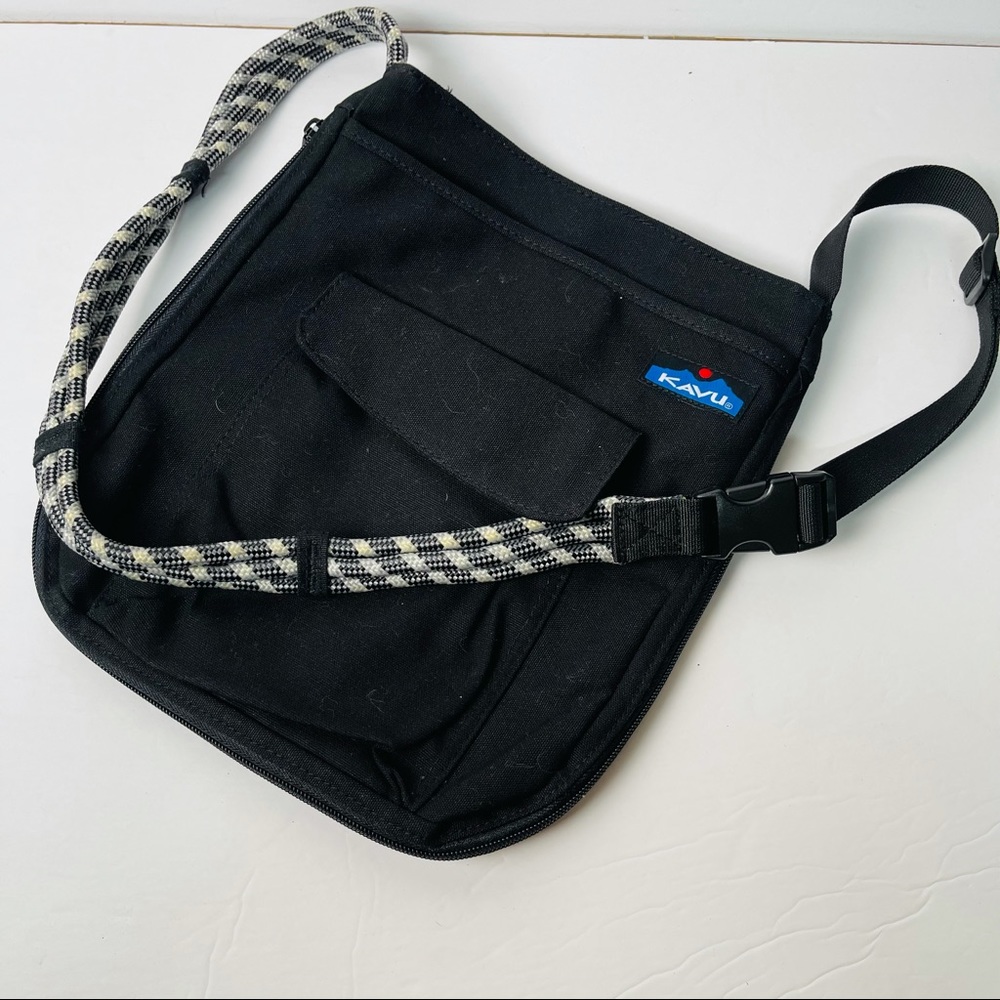 Kavu rope bag black crossbody bag rope handle